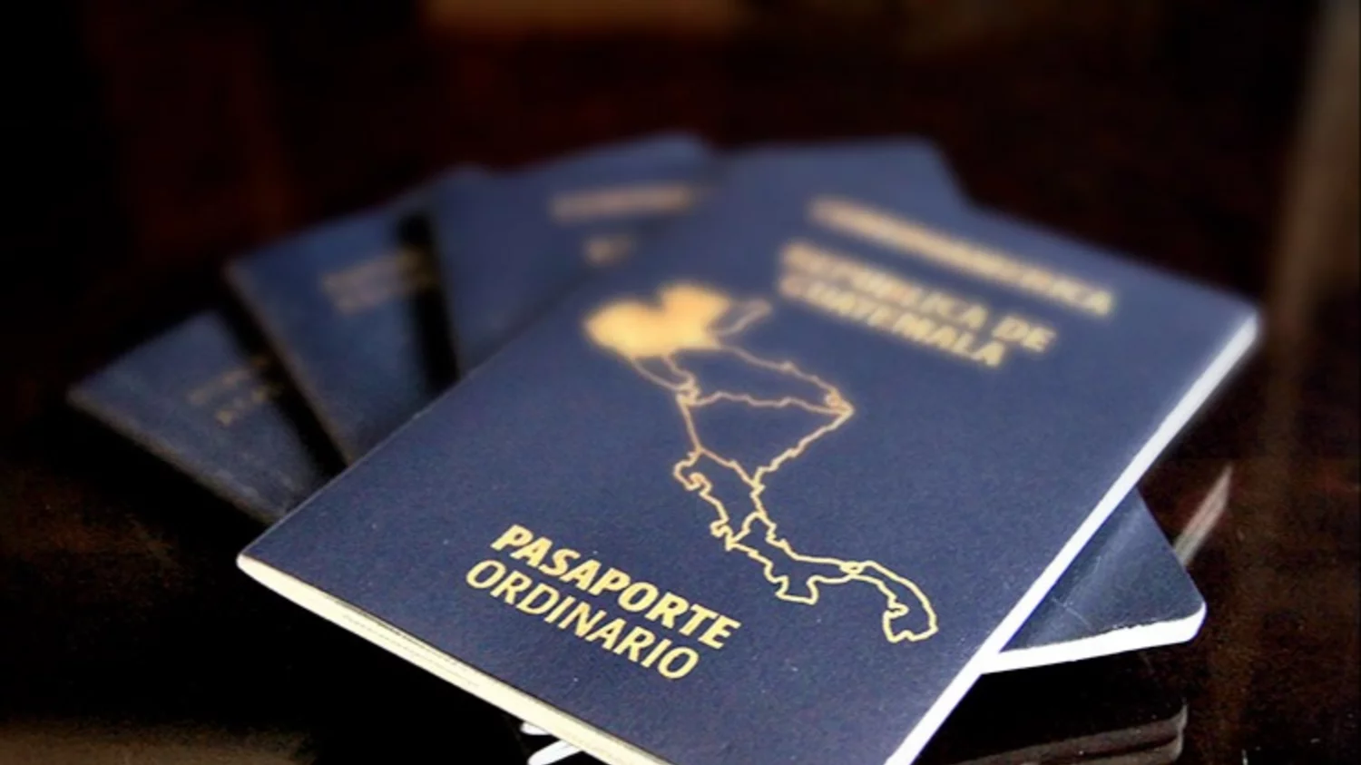 Pasaporte guatemalteco (FotografÃ­a: Instituto Guatemalteco de MigraciÃ³n)