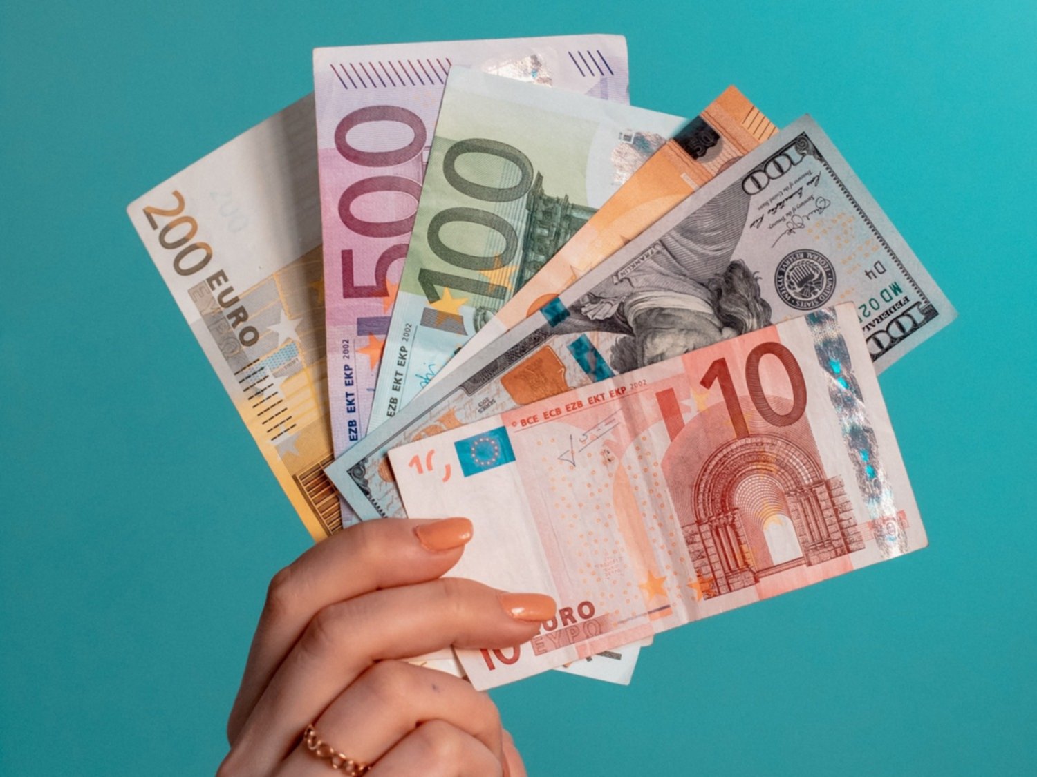 1 euro = 1 dólar ¿hasta cuándo se mantendrá esta paridad