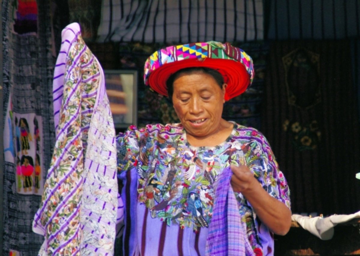 Imágenes | Breve historia de los trajes típicos de Guatemala antes y  después de la conquista